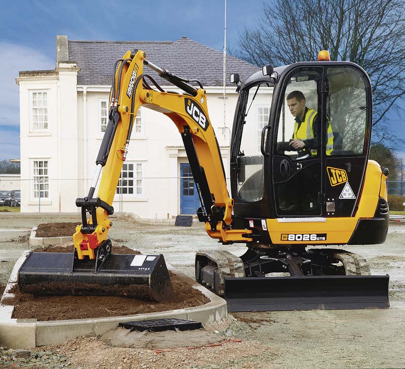 Der JCB 8026 CTS besitzt eine spezielle Ausleger-Löffelstiel-Kombination mit mehr Grab- und Hubleistung als vergleichbare Modelle. (Foto: JCB)