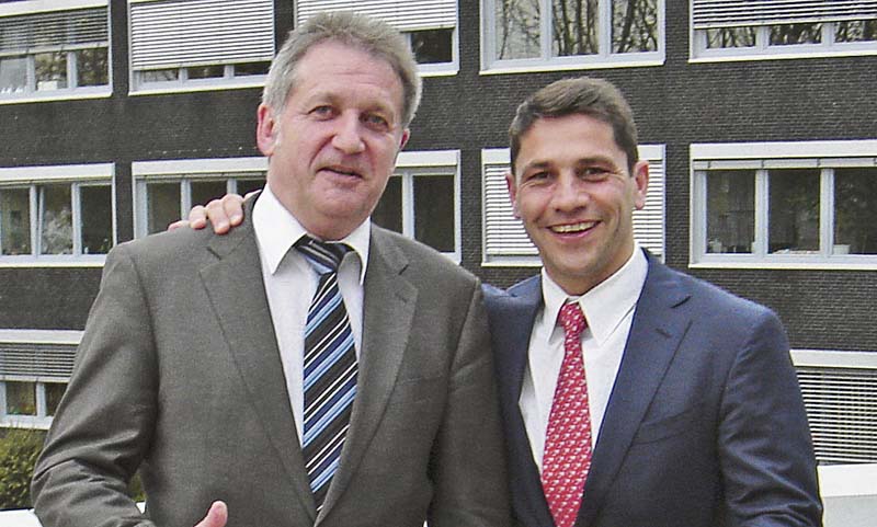 Die Mitgliederversammlung des Deutschen Asphaltverbandes hat Stefan Schmidt-Weiss (rechts) zum Präsidenten und Heimo Milnickel zum Vize-Präsidenten gewählt. (Foto: Deutscher Asphaltverband)