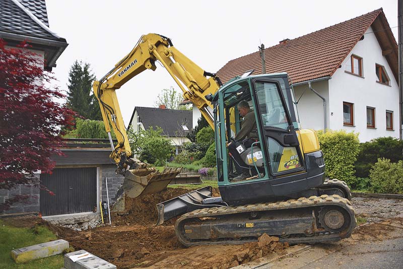 Der B7 Sigma kann auch in schwierigem Gelände sicher navigiert werden.   (Foto: Yanmar CEE)