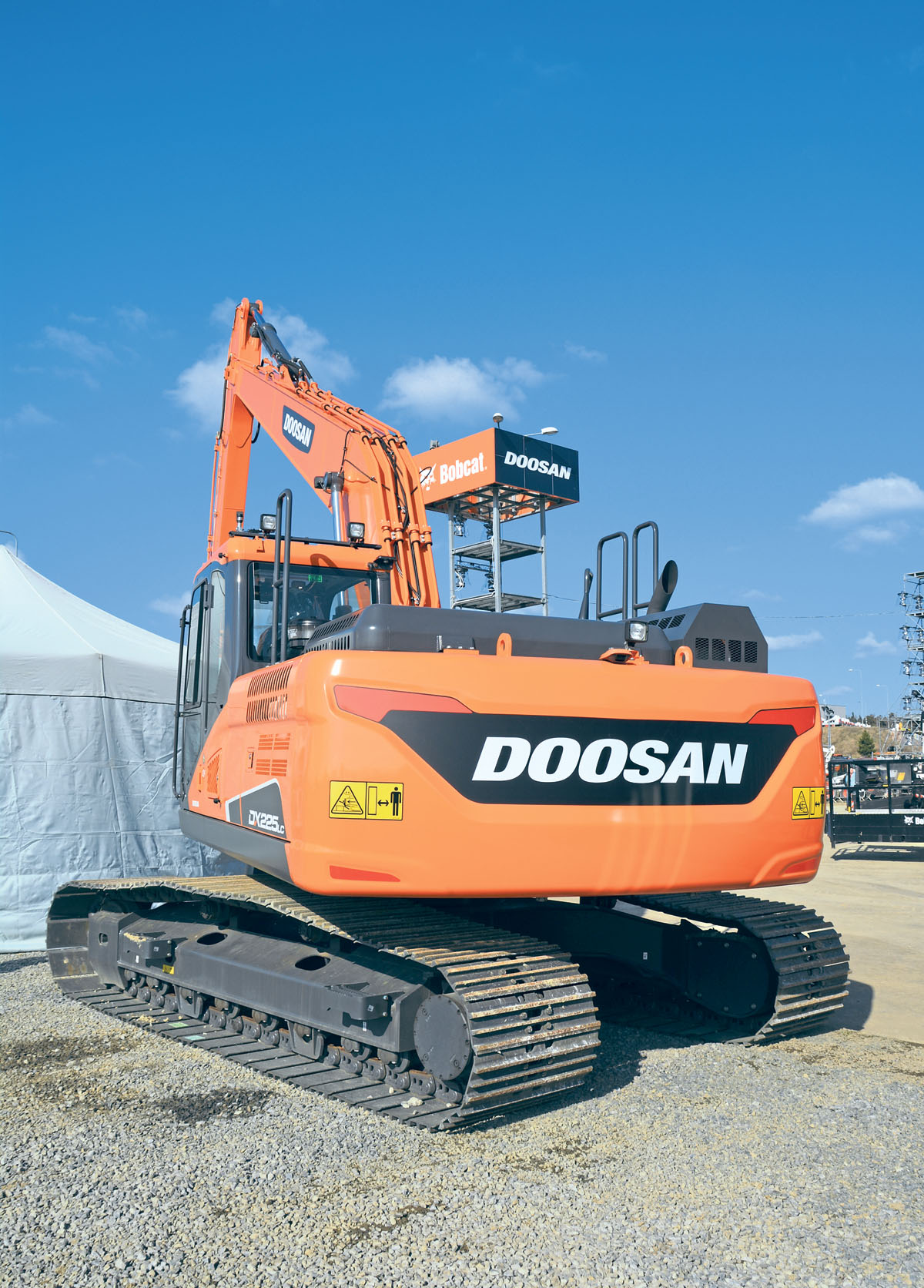 Der Doosan DX225SLR-5 (Foto: Doosan Construction Equipment EMEA)