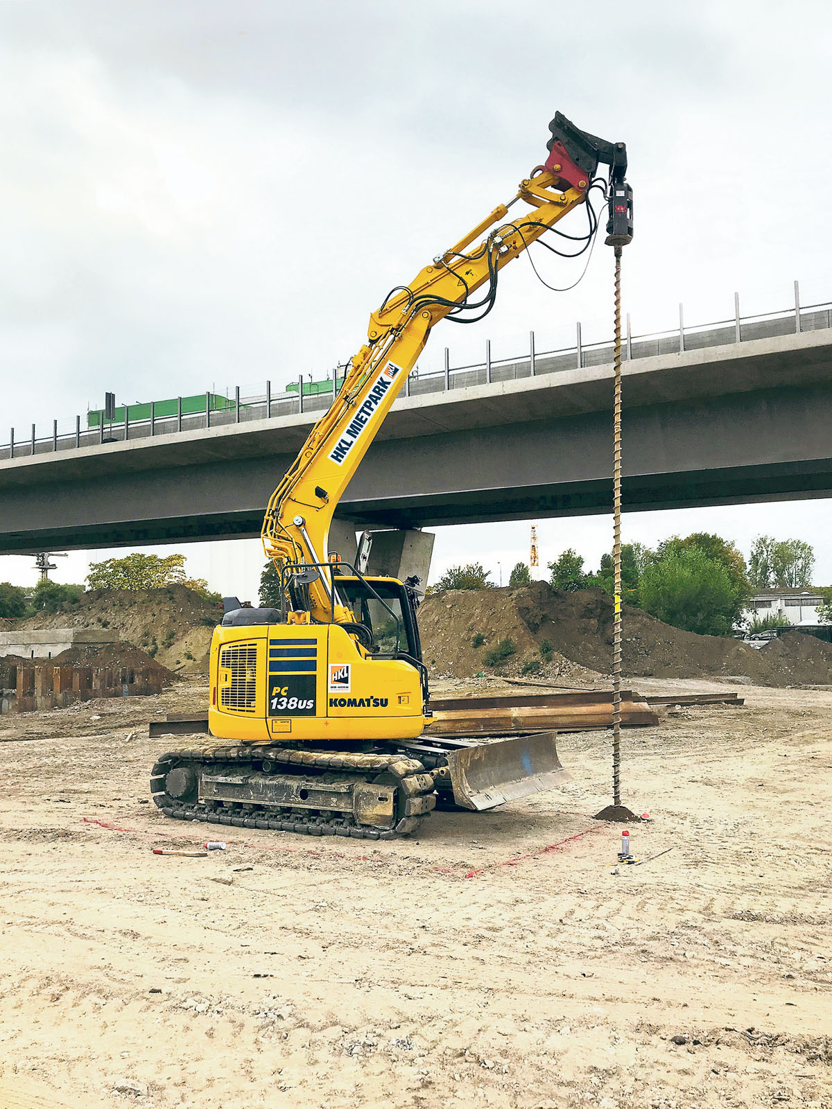 In Wiesbaden hat HKL die passenden Maschinen für eine Kampfmittelsondierunge bereitgestellt. (Foto: HKL GmbH)