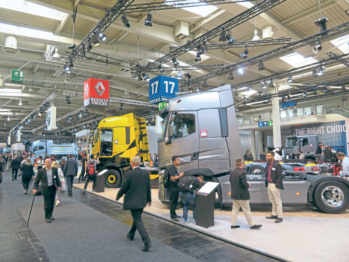 Der Renault Trucks-Messestand auf der IAA Nutzfahrzeuge in Hannover.(Foto: Puttins)