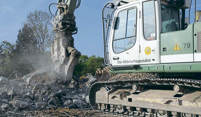 Der Gebäudekomplex bestand aus 14 Gebäuden inklusive Straßen und Parkflächen  (Foto: Max Wild GmbH)