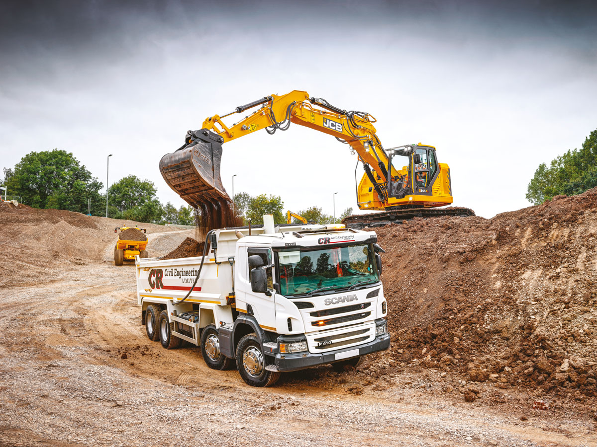 JCB bringt neuen Kurzheck-Bagger auf den Markt