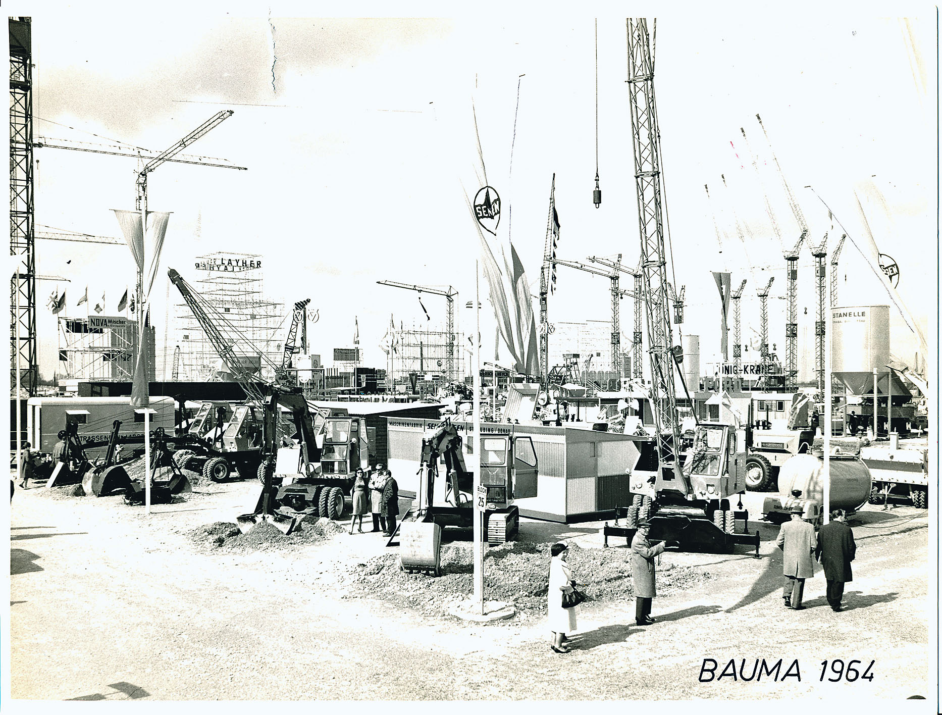 Seit 1959 ist Sennebogen als Aussteller auf der bauma präsent. Zunächst noch auf der Theresienwiese (Foto: Senneborgen)